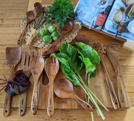 Montuk 12 Pcs Natural Teak Wood Cooking Utensils Set for Kitchen, Spoon Set.