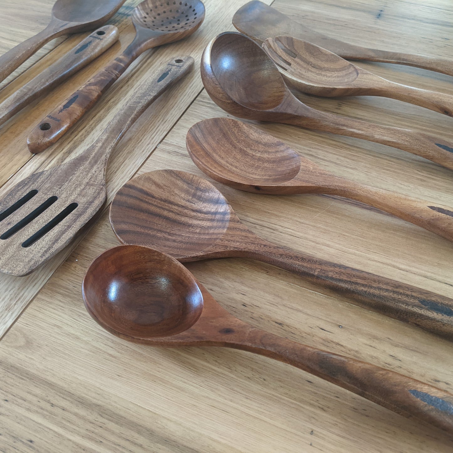 Montuk 10 Pcs Natural Teak Wood Cooking Utensils Set for Kitchen, Spoon Set.